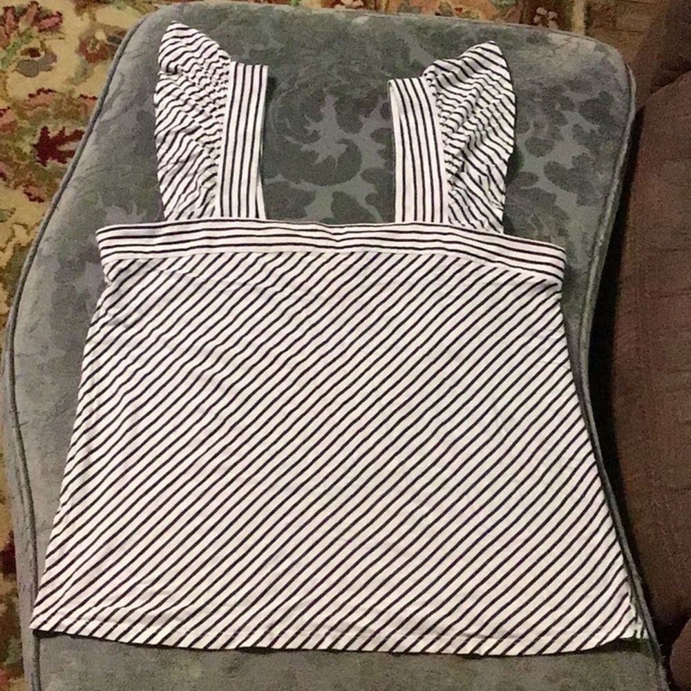 WOMENS TOP